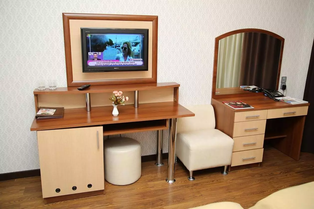 bosfor_shabaviz (5).jpg